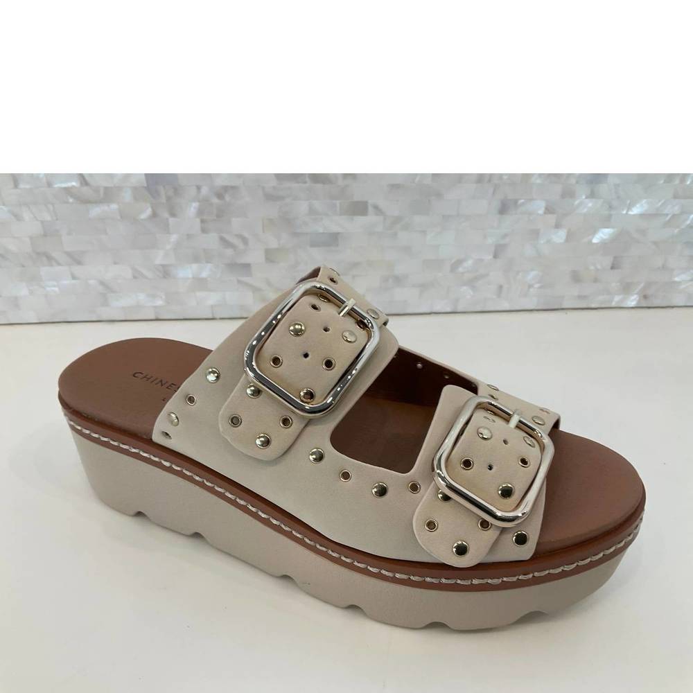 NEW CHINESE LAUNDRY surf stud sandal in cream - Picture 4 of 4